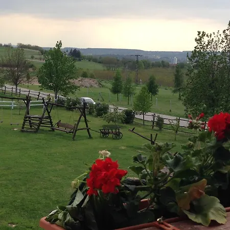 Lobarat Panzio Bed & Breakfast *